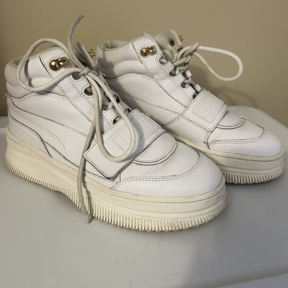 Ladies Puma High Tops - Picture 4 of 6